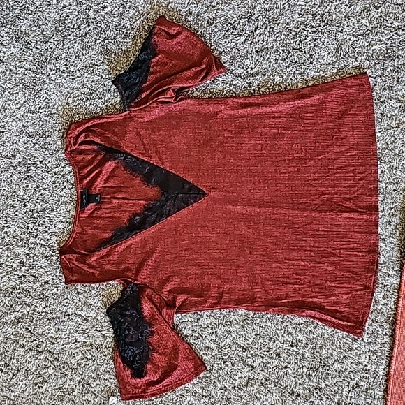 STUNNING DAYTRIP WOMENS EYELASH LACE V NECK COLD SHOULDER EVENING TOP - Picture 5 of 12